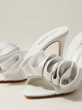 Steve Madden White Ruffle Slide Mules